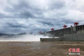 三峡坝区港口岸电全覆盖建设推进