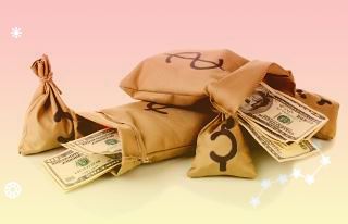 山体滑坡时施工现场正在进行在建项目护坡施工